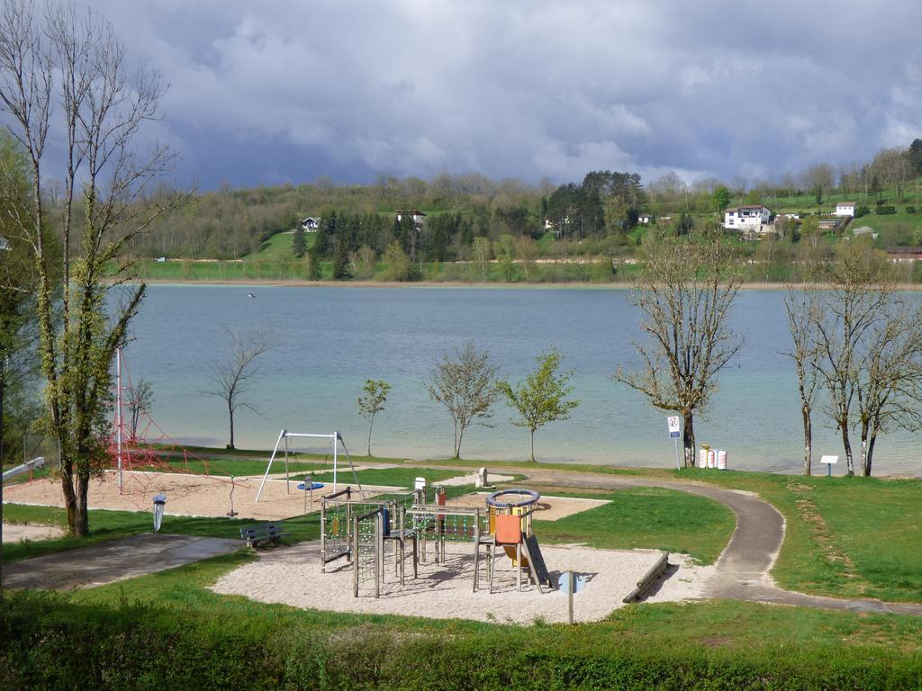 Hotel Restaurant La Chaumiere Du Lac Clairvaux-les-Lacs Luaran gambar